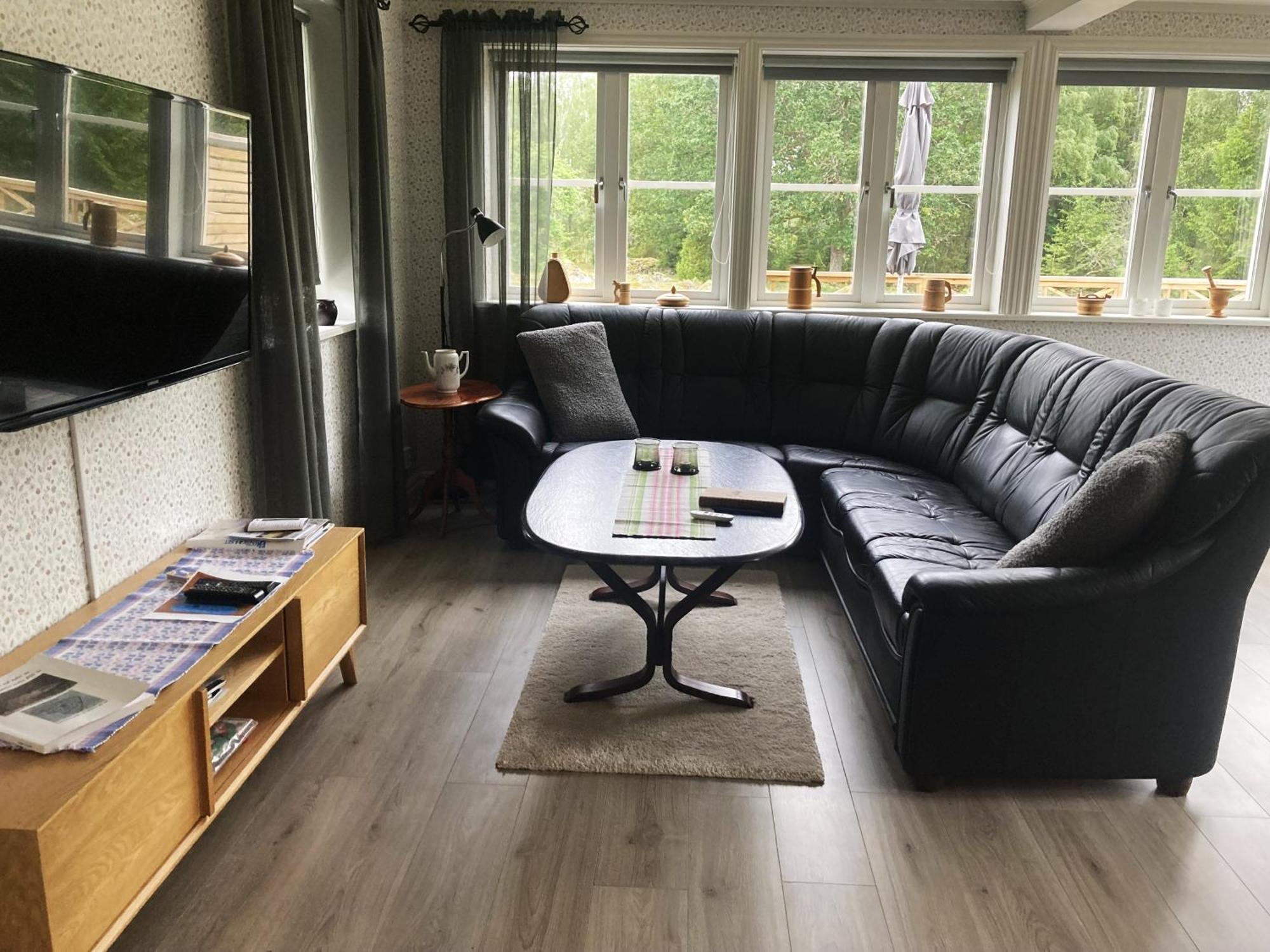 Aengsstugan Urshult Buitenkant foto